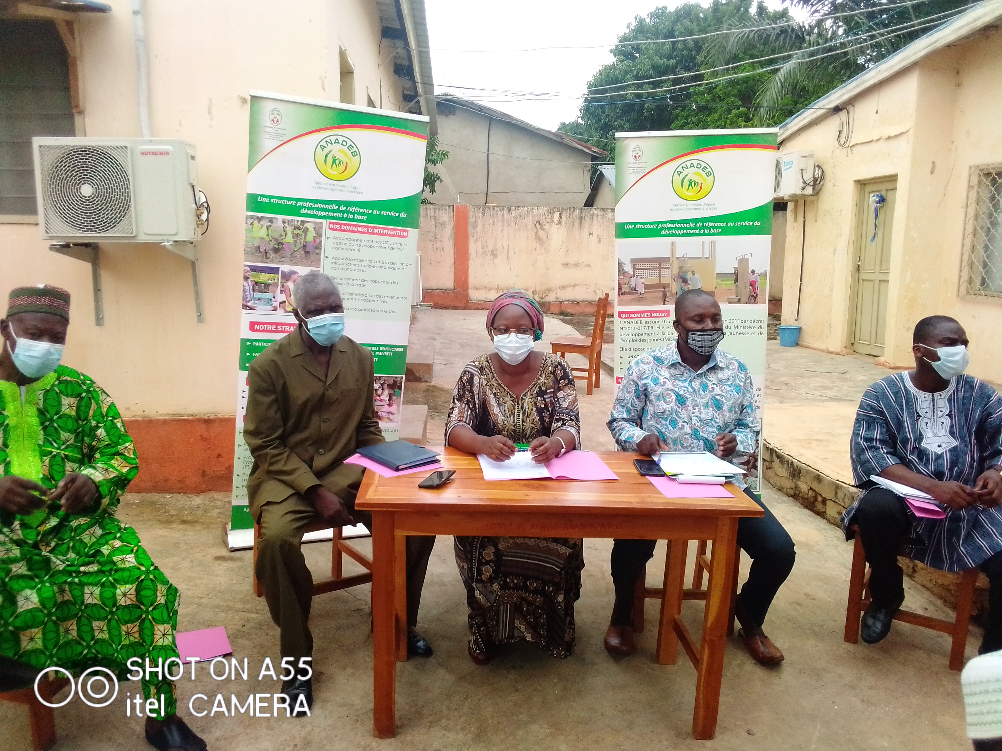 Sokodé / Covid19 / ANADEB Région Centrale : Présentation du “Projet de Sensibilisation et de distribution de vivres dans les préfectures de Tône, Tchaoudjo, Agoè et Golfe” aux CDQ de la Préfecture de Tchaoudjo.