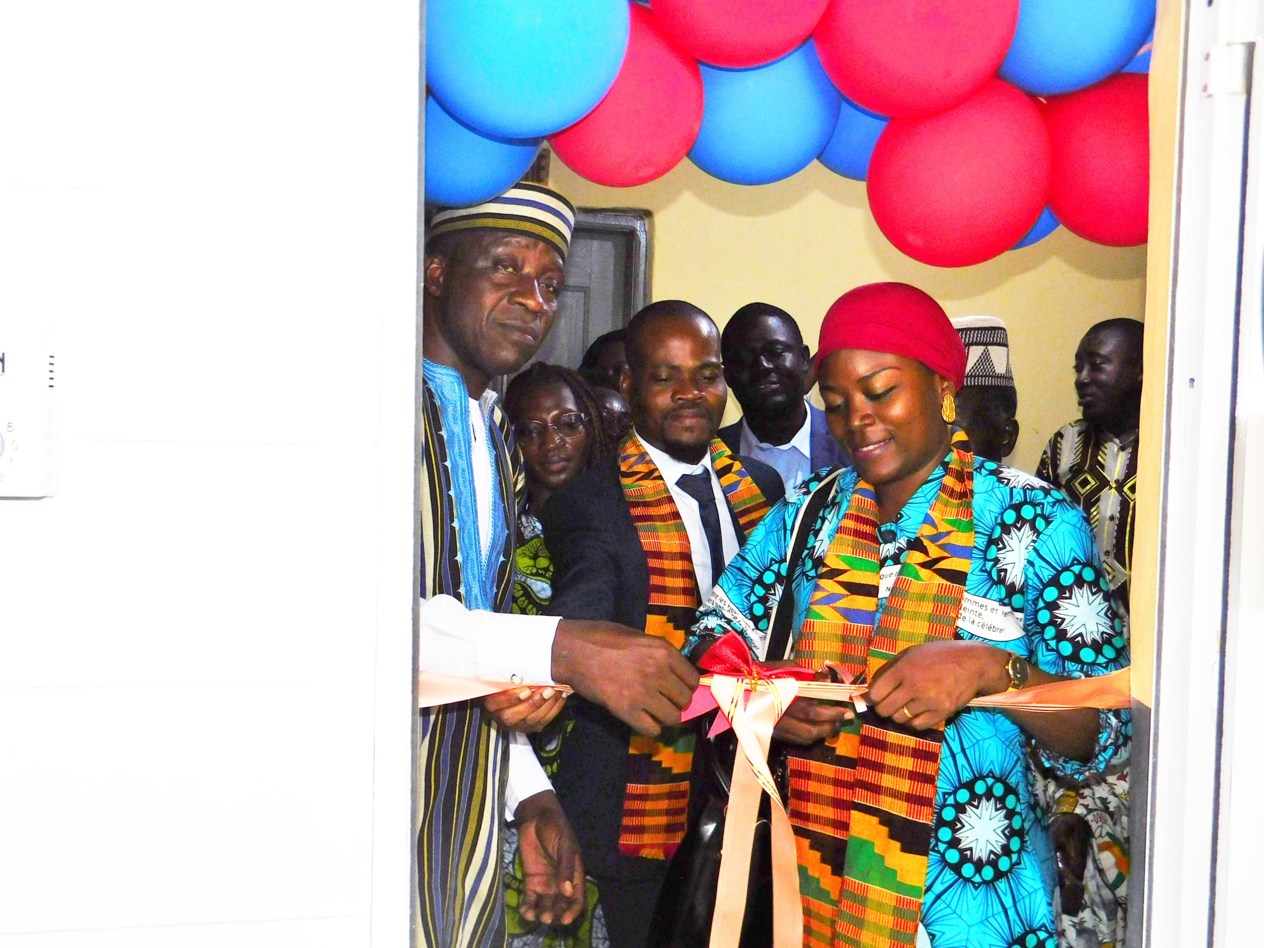 L’Ordre National des Architectes du Togo (ONAT) a conclu avec succès sa mission de l’Acte 3, baptisée “ONAT à la Rencontre du Togo”, en inaugurant la salle d’accouchement réhabilitée de l’Unité de Soins Périphérique (USP) de Tchalo le 8 mars 2024