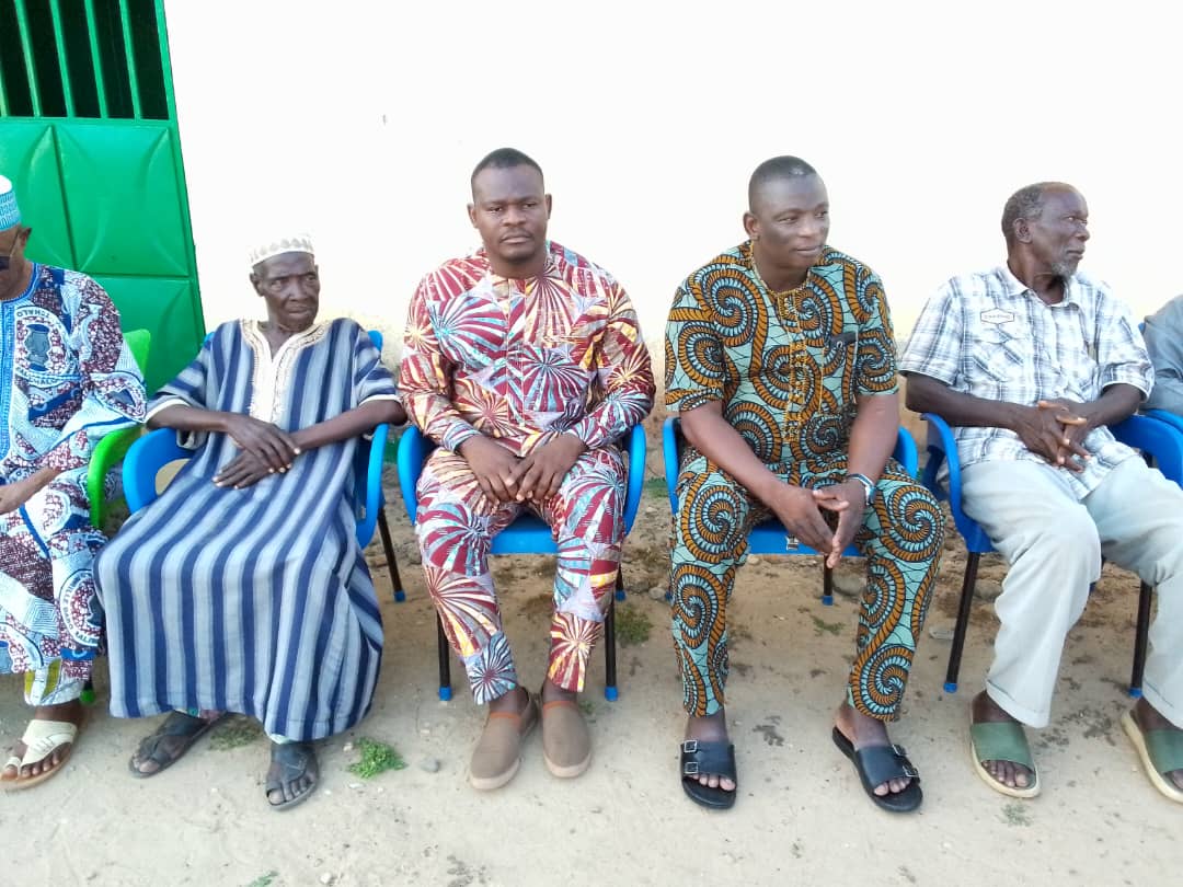 Le CJET installe sa coordination préfectorale à Tchaoudjo : la population de Salimdè adhère massivement au projet de salubrité