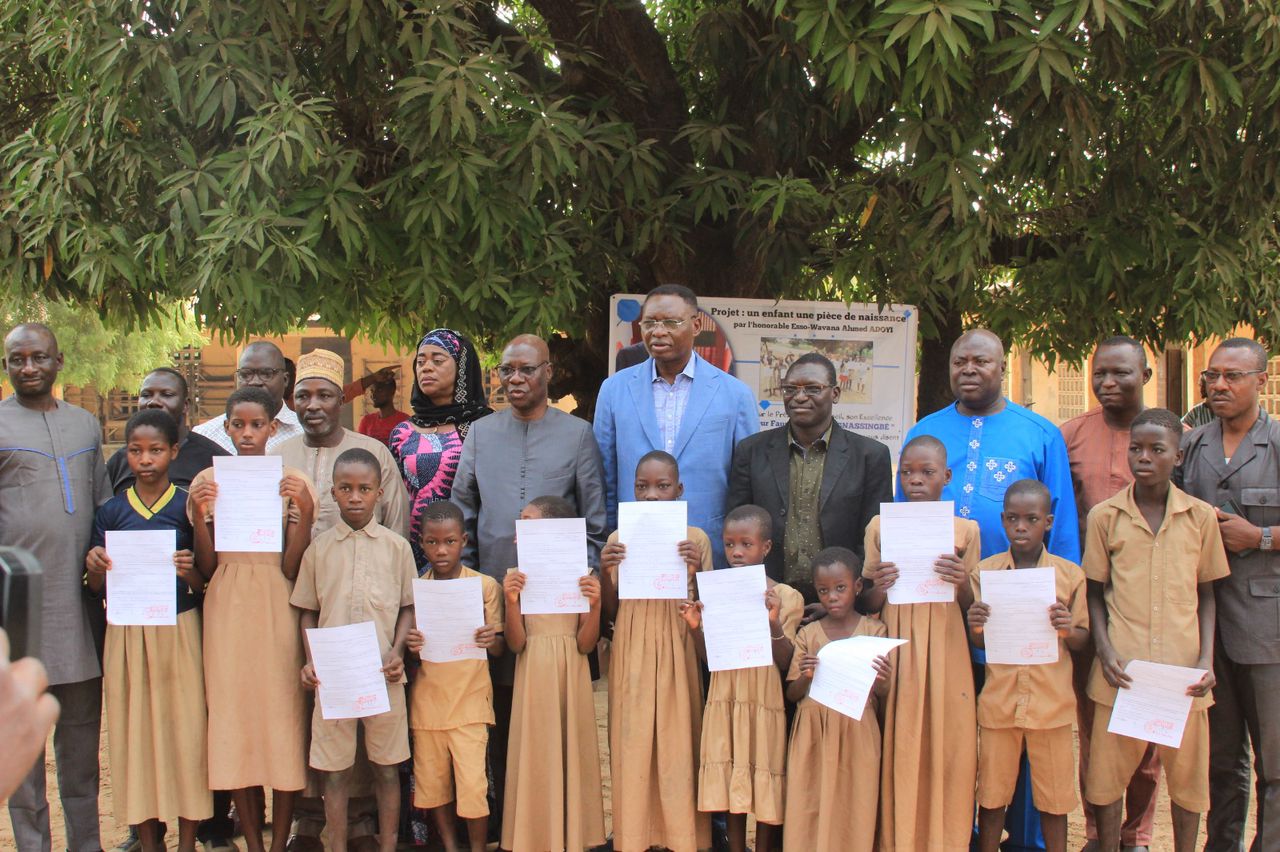 Tchaoudjo / Acte 2 du projet « Un enfant, une pièce de naissance » : plus de 500 élèves bénéficiaires à l’échelle préfectorale